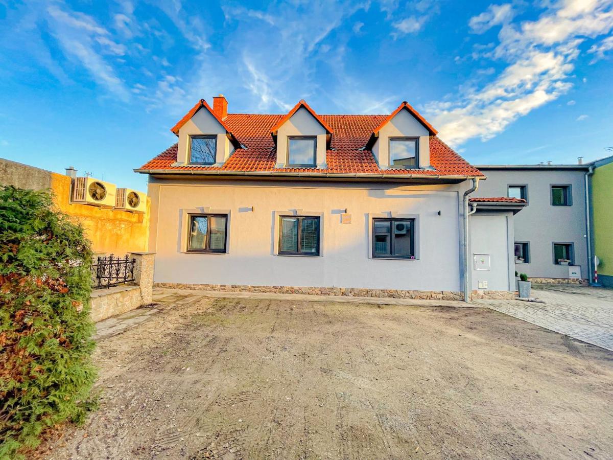 Penzion 7 Pokoju Znojmo Exteriér fotografie